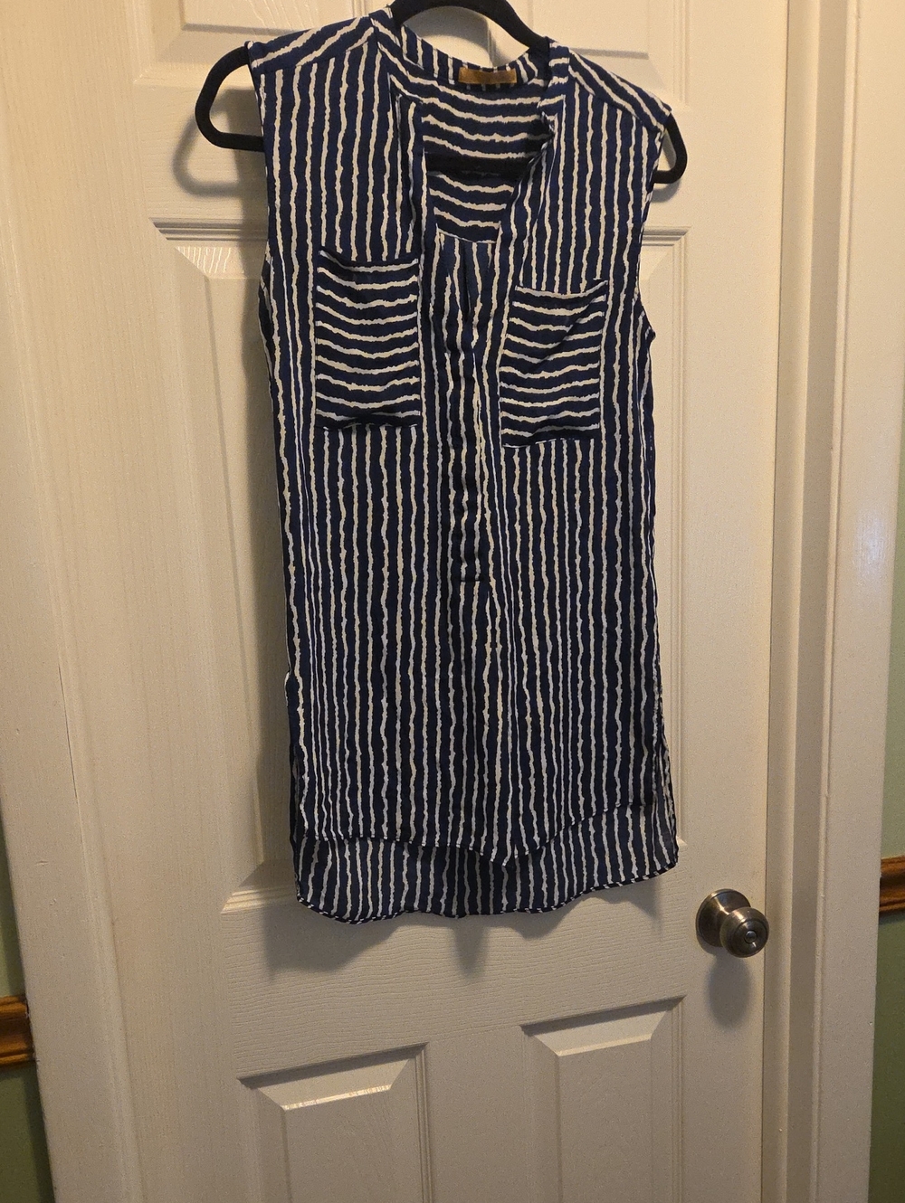 Sleeveless Navy Stripe Split-Neck Tunic Top